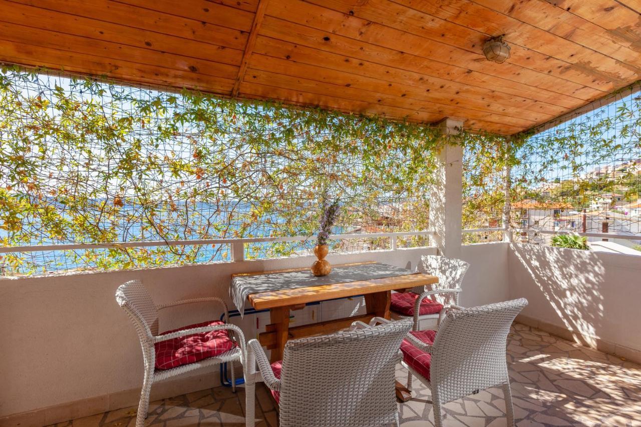 Apartments By The Sea Igrane, Makarska - 310 외부 사진
